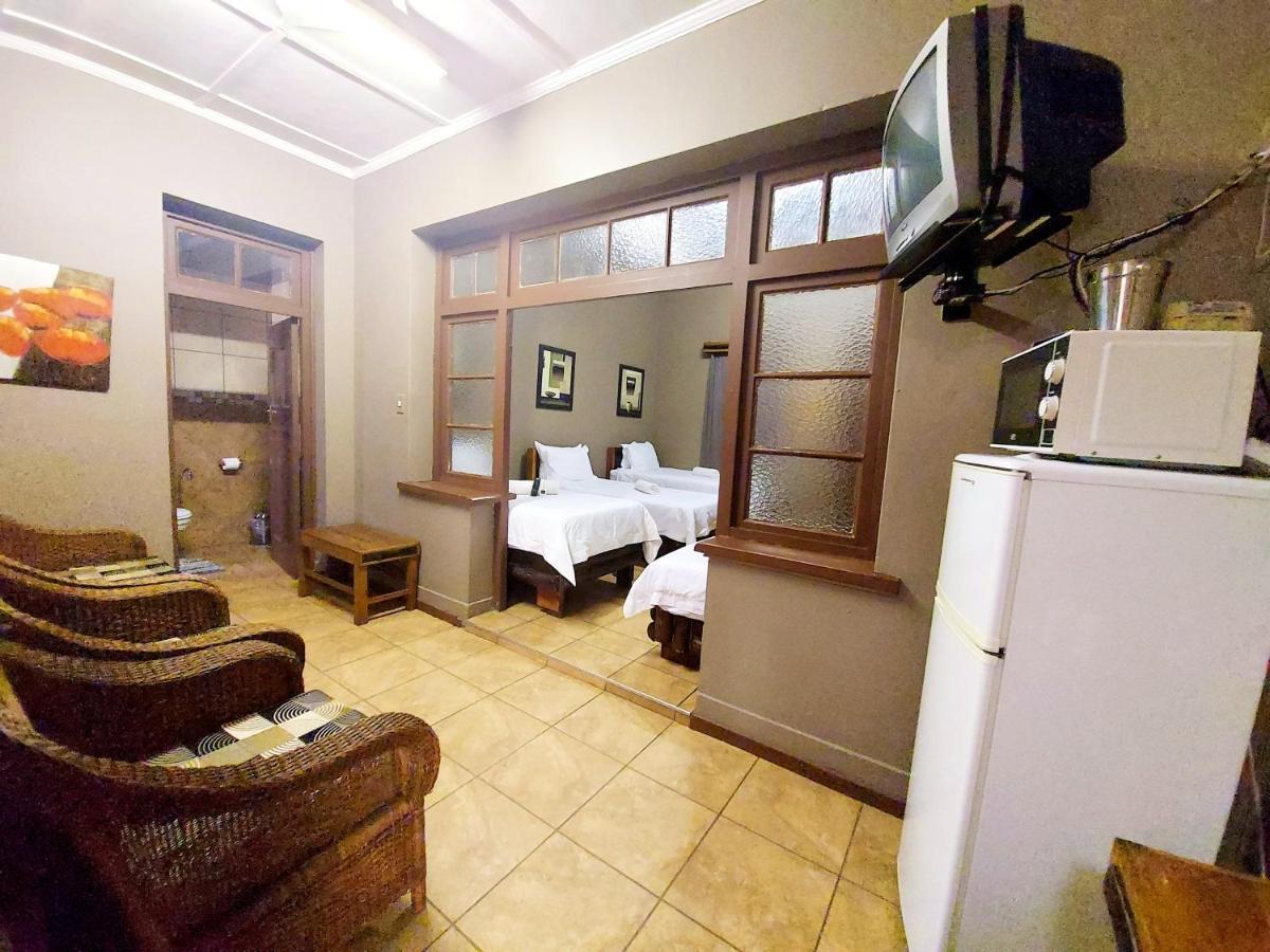Sundown Lodge โคมาติพอร์ต ห้อง รูปภาพ